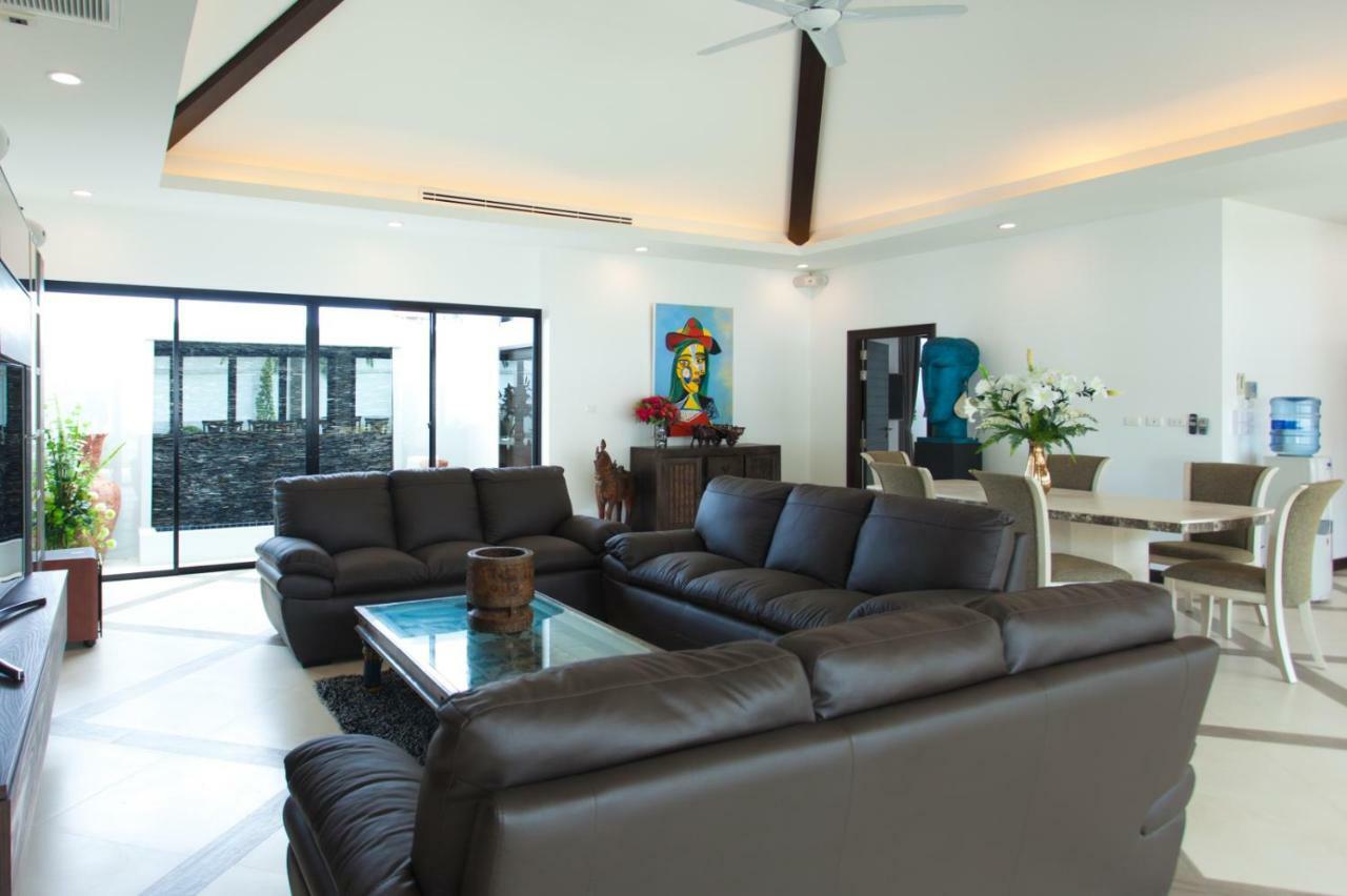 Spacious 4 Bedrooms Private Pool Villa In Phuket Rawai Exterior photo