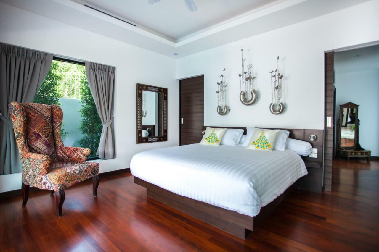 Spacious 4 Bedrooms Private Pool Villa In Phuket Rawai Exterior photo