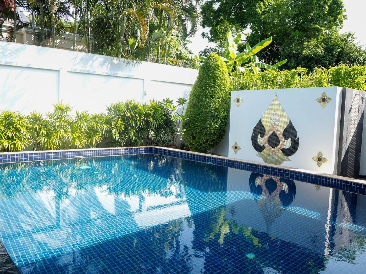 Spacious 4 Bedrooms Private Pool Villa In Phuket Rawai Exterior photo